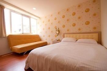 Green Park Commercial Hotel Tainan Exterior photo